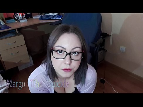 ❤️ Sexet pige med briller sutter Dildo dybt på kamera ❤ Super sex at da.pornoreino-com.ru ❌