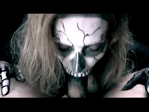 ❤️ Dæmonisk pige suger pik med sin sorte mund og sluger sperm. ❤ Super sex at da.pornoreino-com.ru ❌